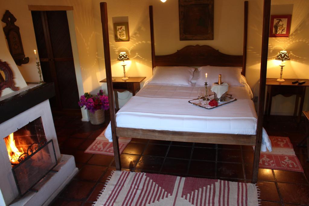 Hotel Pousada Esmeralda 伊塔蒂亚亚 外观 照片