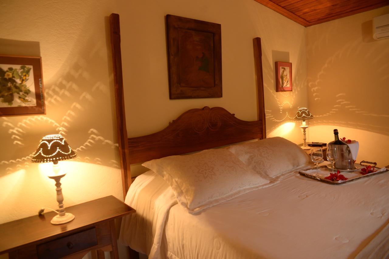 Hotel Pousada Esmeralda 伊塔蒂亚亚 外观 照片