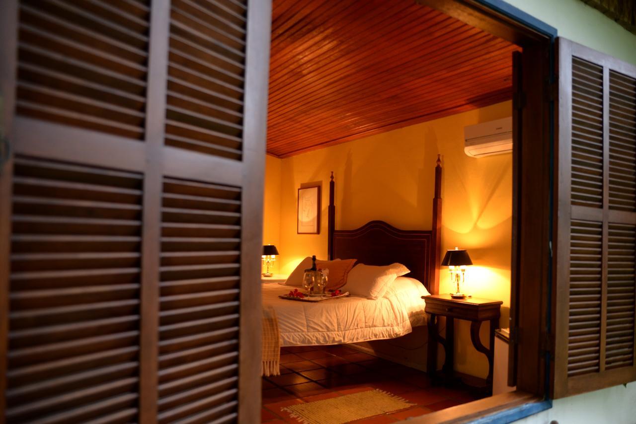 Hotel Pousada Esmeralda 伊塔蒂亚亚 外观 照片