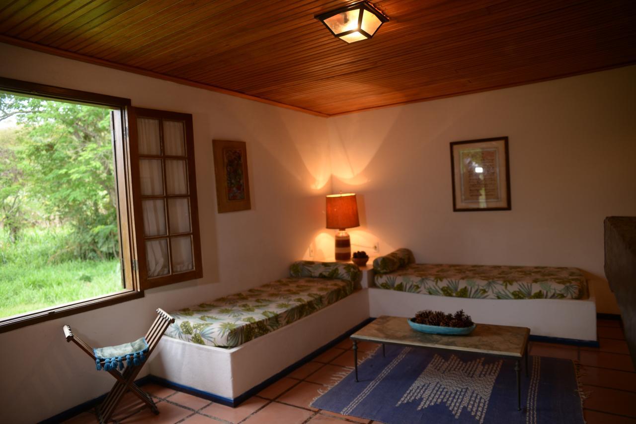Hotel Pousada Esmeralda 伊塔蒂亚亚 外观 照片